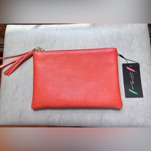 Clutch / Crossbody Amazing 🍊🍑🧡Color !!!